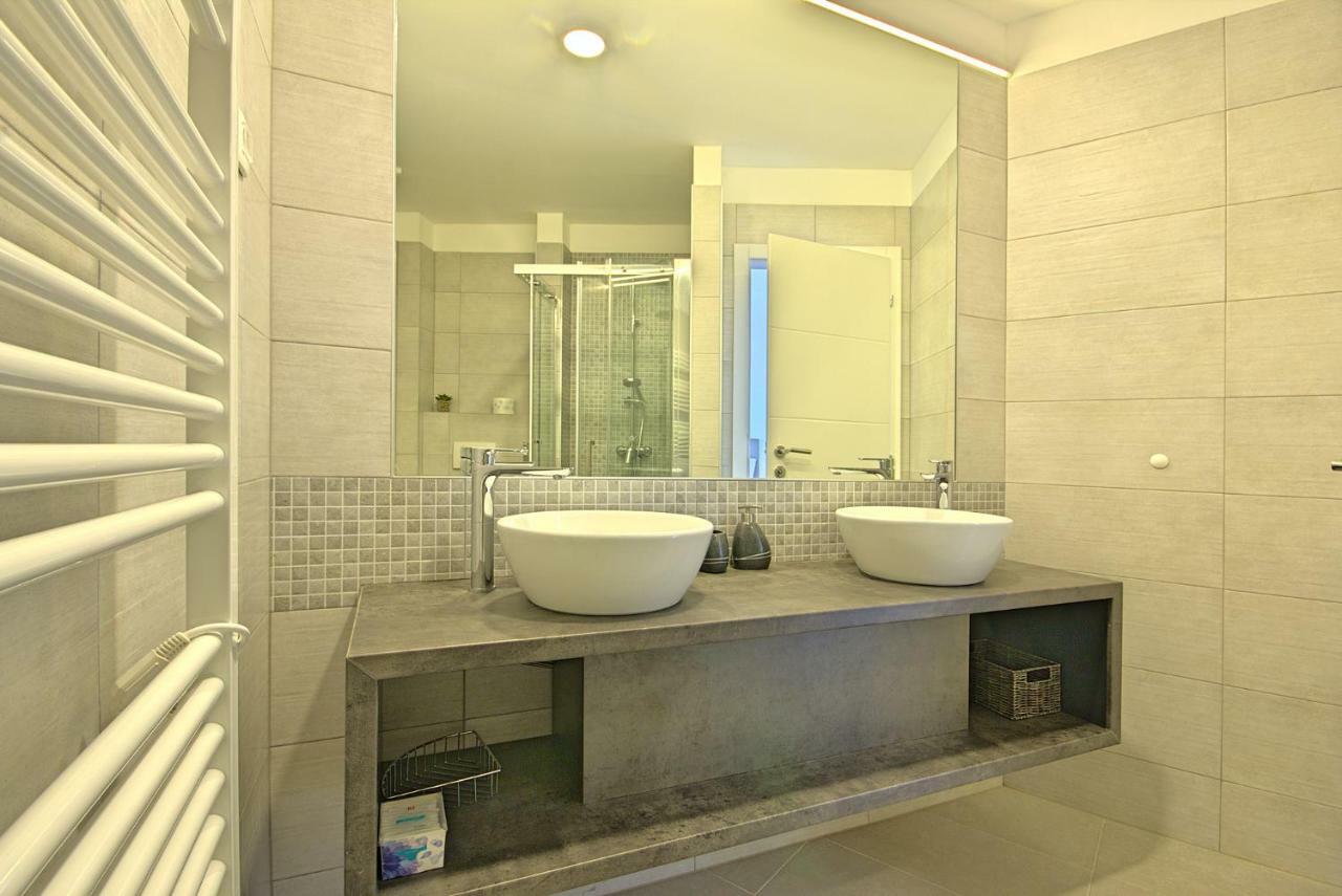 Villa Vespera Rosini ภายนอก รูปภาพ