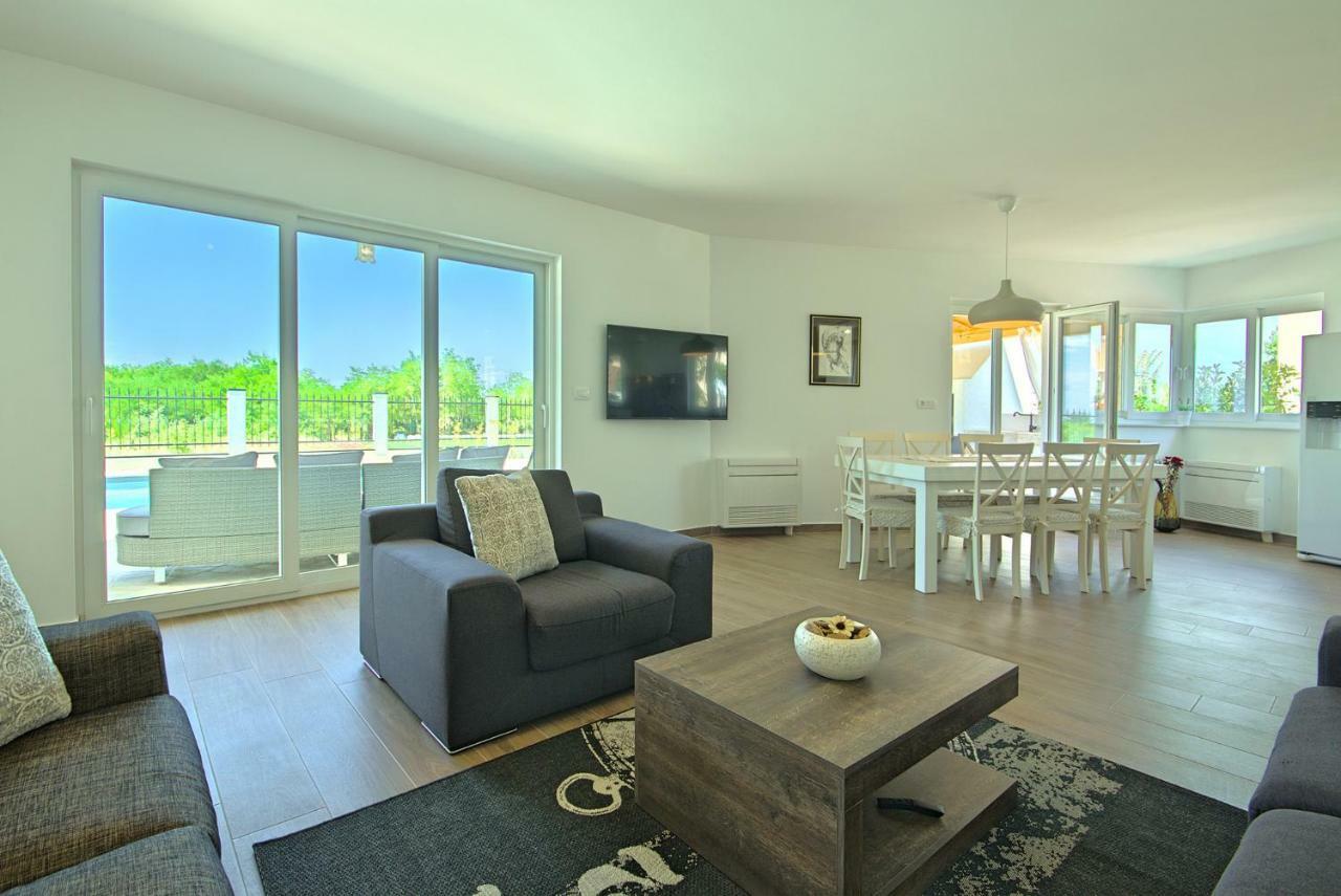 Villa Vespera Rosini ภายนอก รูปภาพ