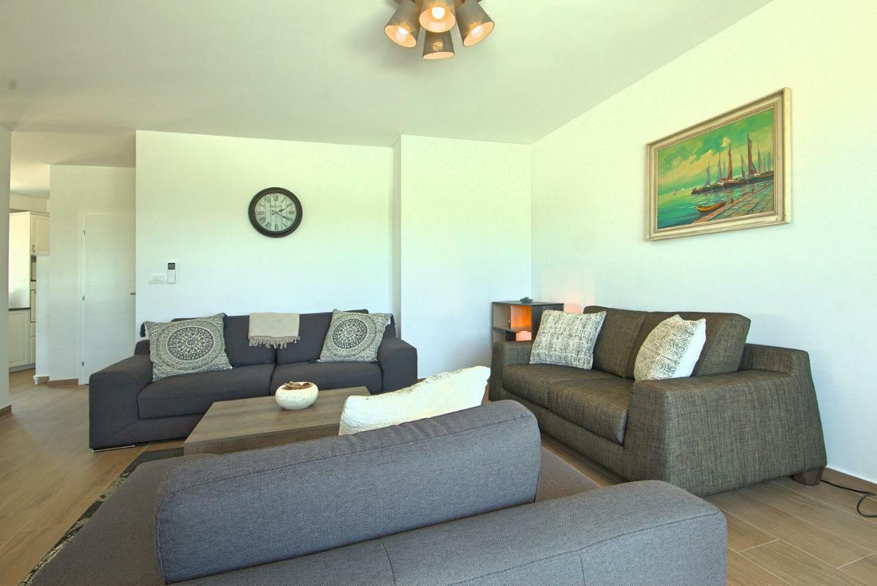 Villa Vespera Rosini ภายนอก รูปภาพ