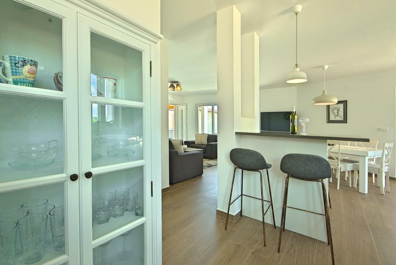Villa Vespera Rosini ภายนอก รูปภาพ