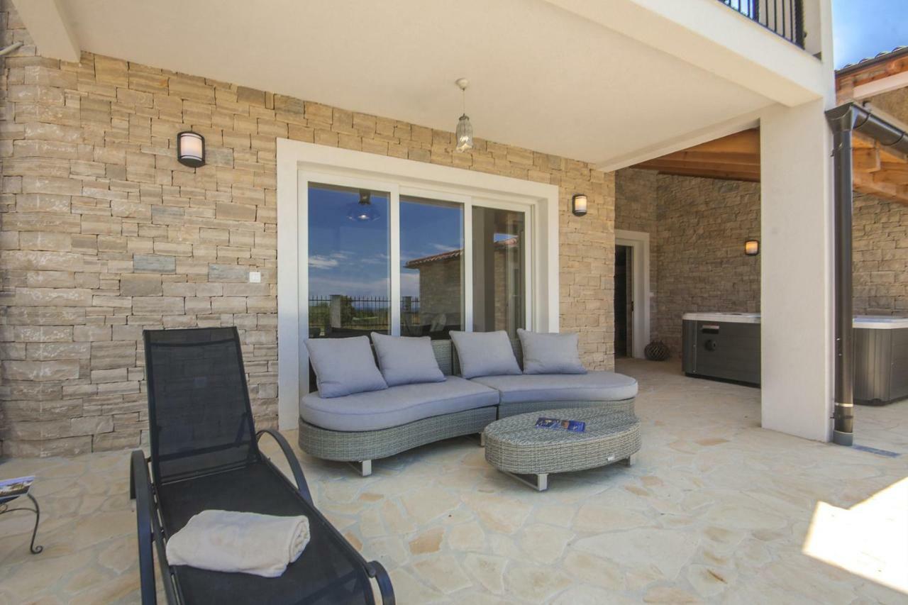 Villa Vespera Rosini ภายนอก รูปภาพ