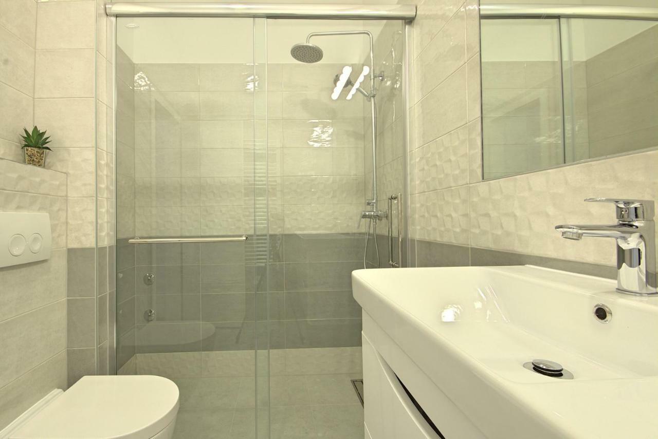 Villa Vespera Rosini ภายนอก รูปภาพ